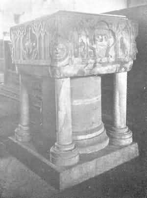 Braunton: Font