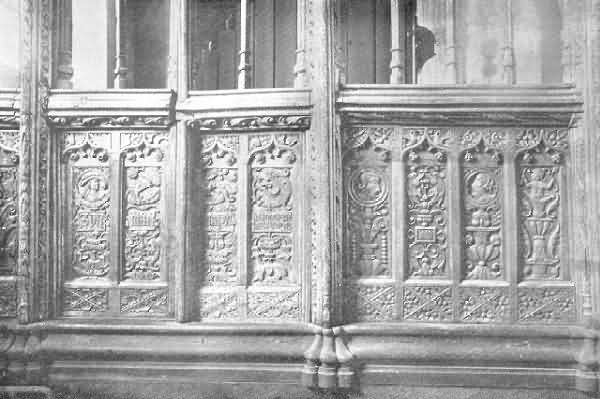 Marwood: Carving on Panels of Screen