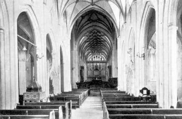 Ottery St. Mary: Interior
