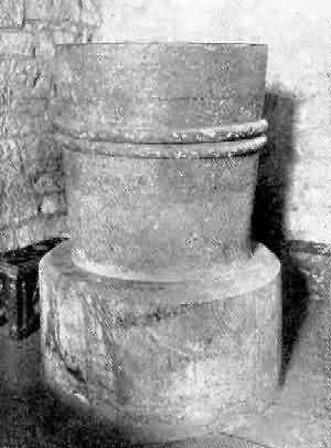 Poltimore: Font