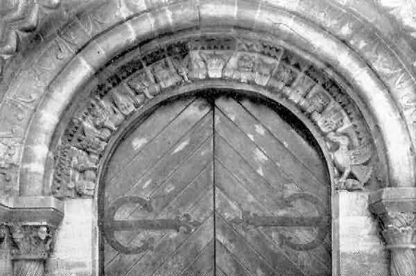 Bishopsteignton: Arch of West Doorway